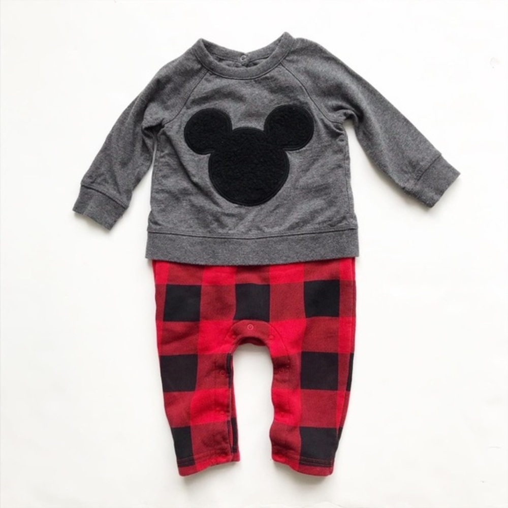 BABygap Mickey Mouse sweatshirt jumper EUC 6-12m